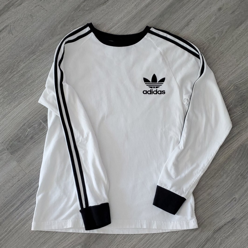 Adidas long sleeve T shrt